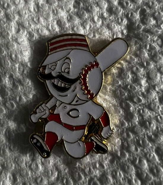 CINCINNATI REDS RETRO LOGO MLB MAJOR LEAGUE BASEBALL LAPEL PIN FOR HATS OR GIFTS