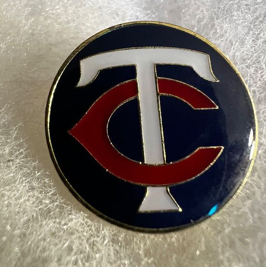 MINNESOTA TWINS LAPEL PIN - CLASSIC LOGO FOR HATS - VESTS -SHIRTS - GIFTS